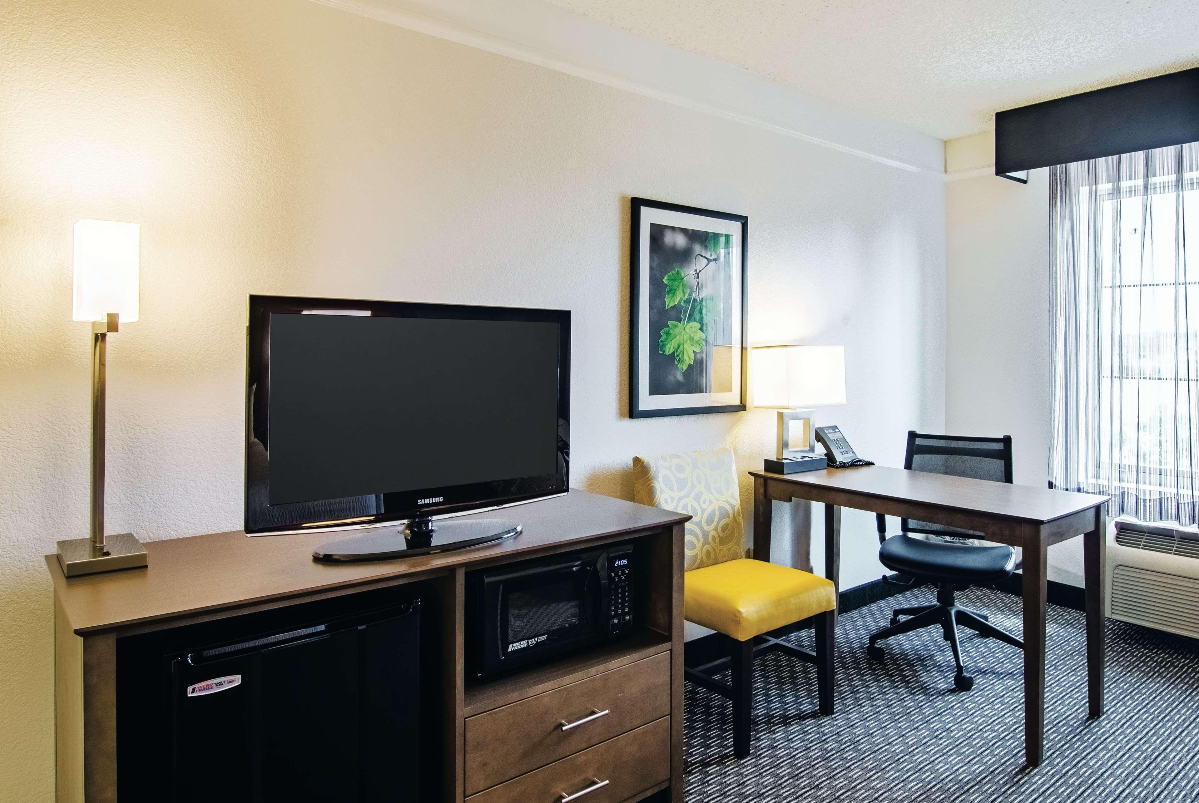 La Quinta By Wyndham Denver Boulder - Louisville Exterior photo